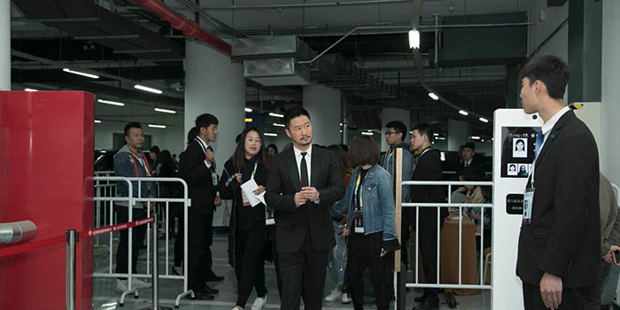 明星护卫执勤要求